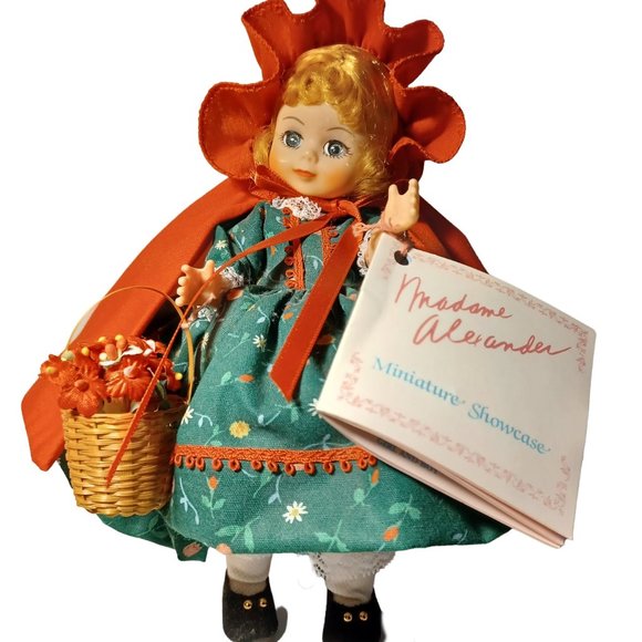 Madam Alexander Red Riding Hood - Picture 1 of 4